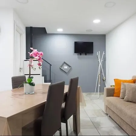 Graphite House Apartament *