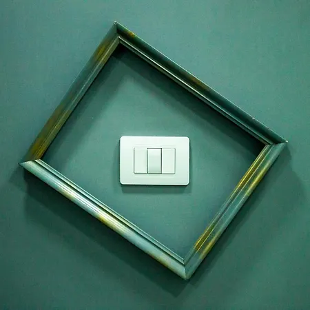 Graphite House 公寓 *