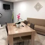 Graphite House Naples